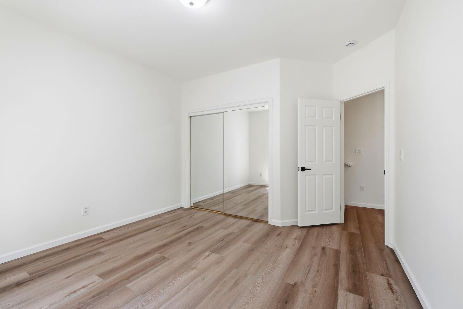 1712 Carnegie Way