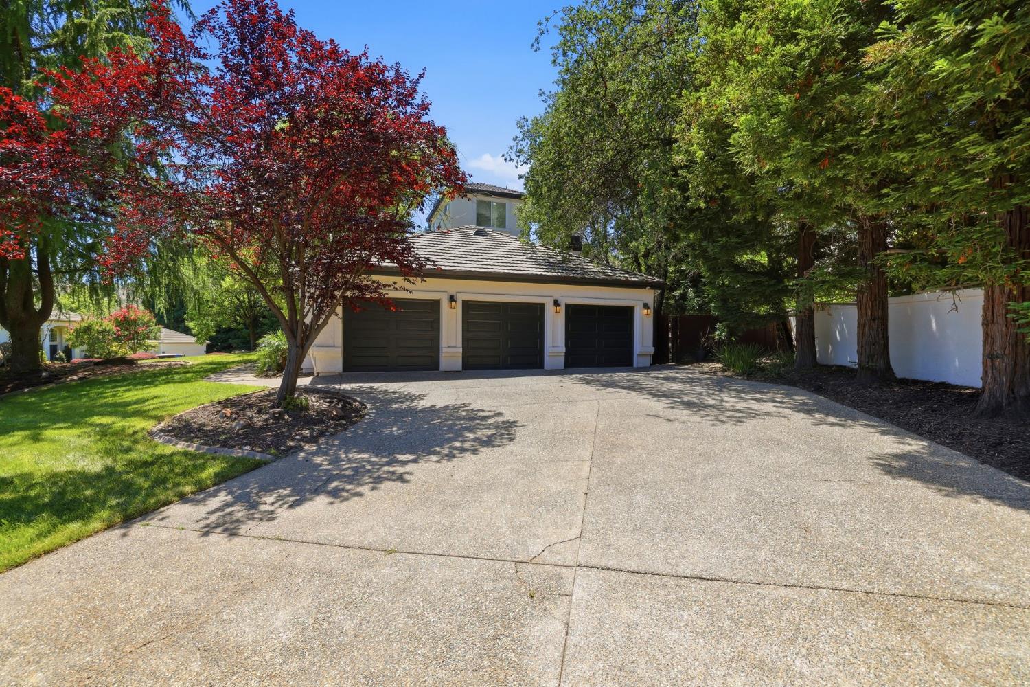 1712 Carnegie Way