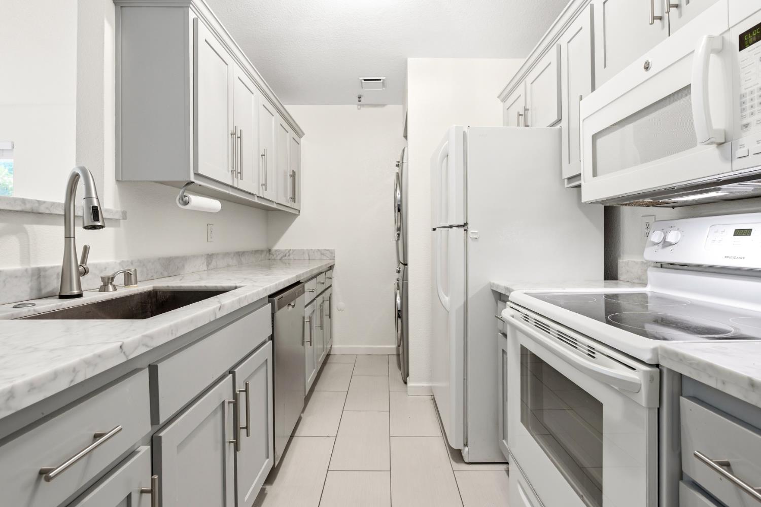 1450 Bel Air Drive 102