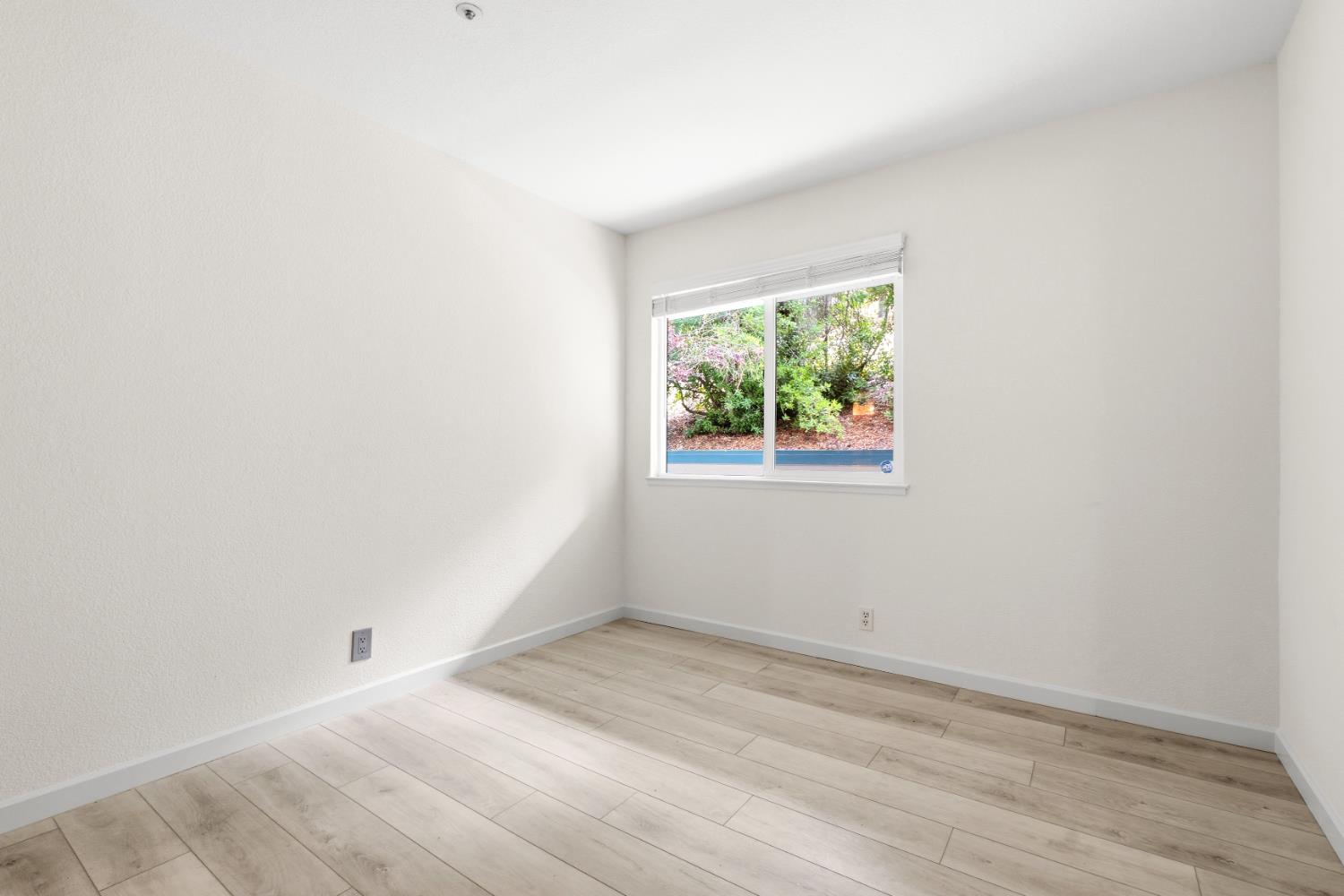 1450 Bel Air Drive 102