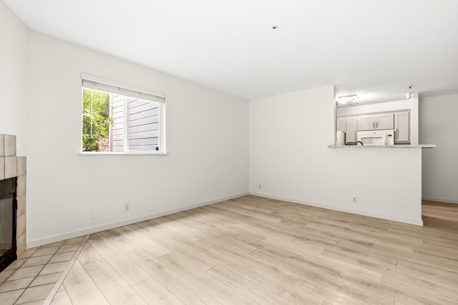 1450 Bel Air Drive 102