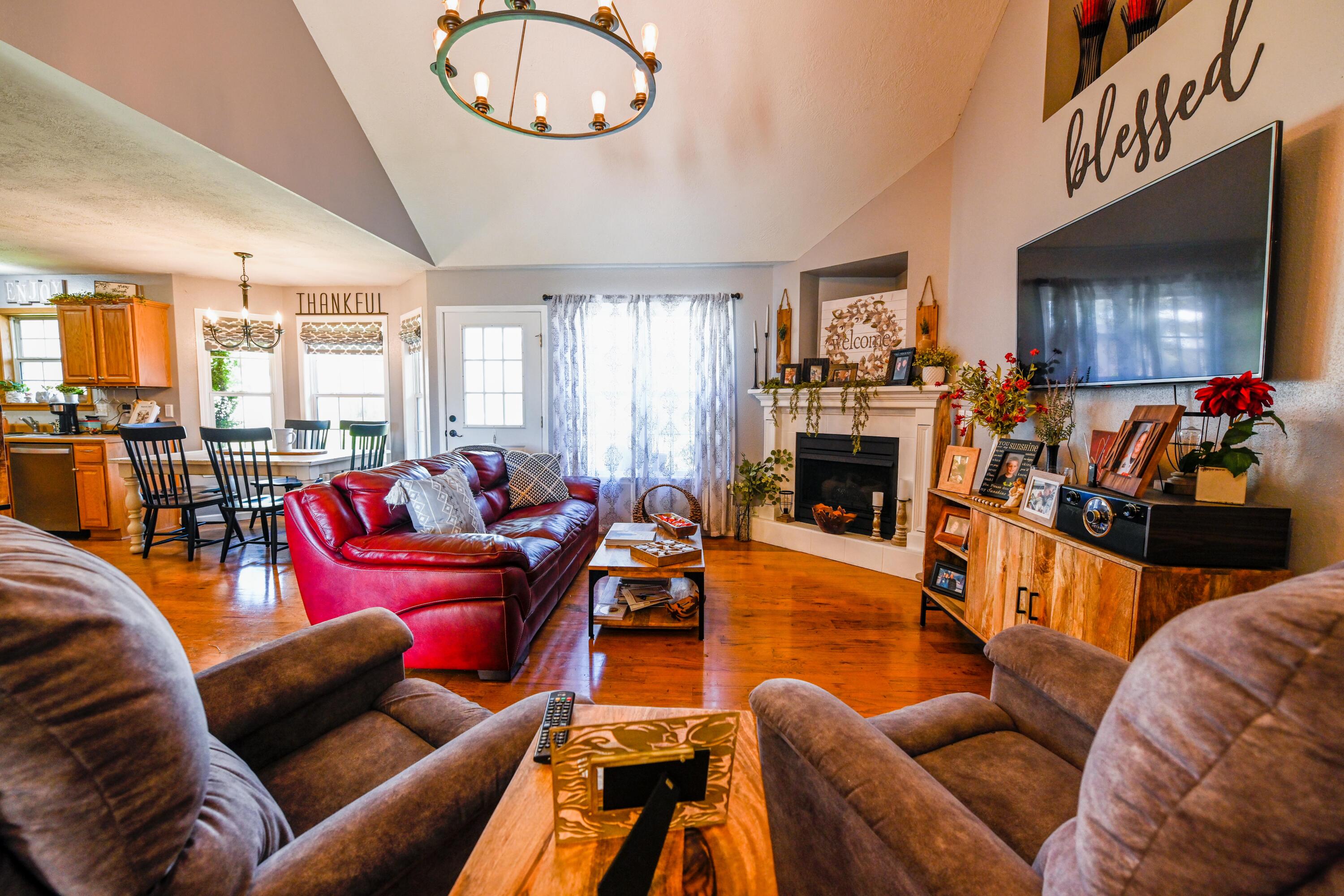 1109 West Scenic Hills Dr