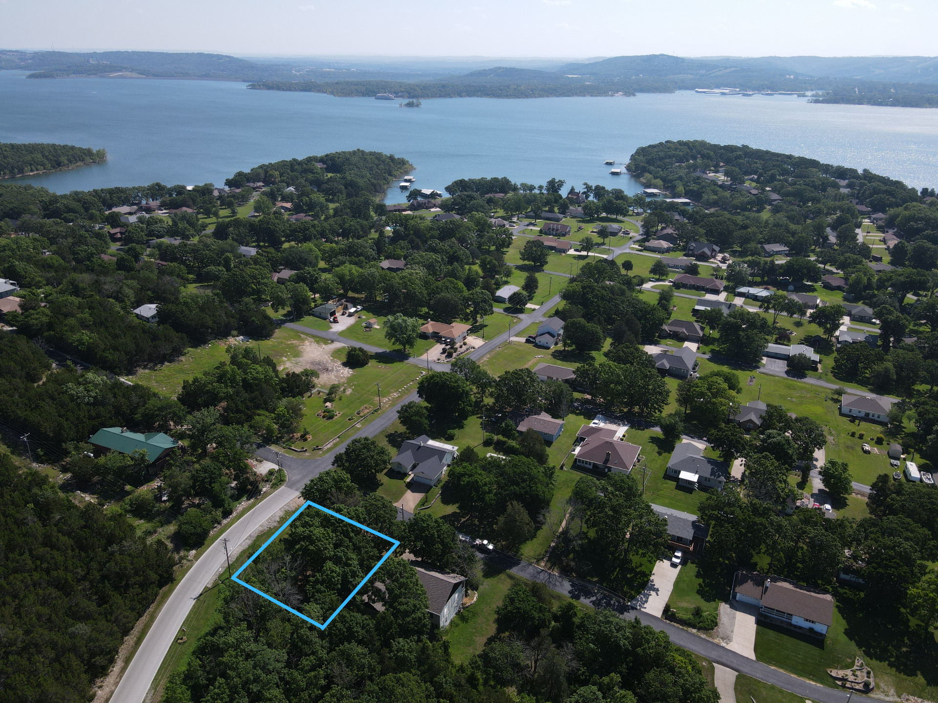 L1 Blk 1 Lakeshore Dr.