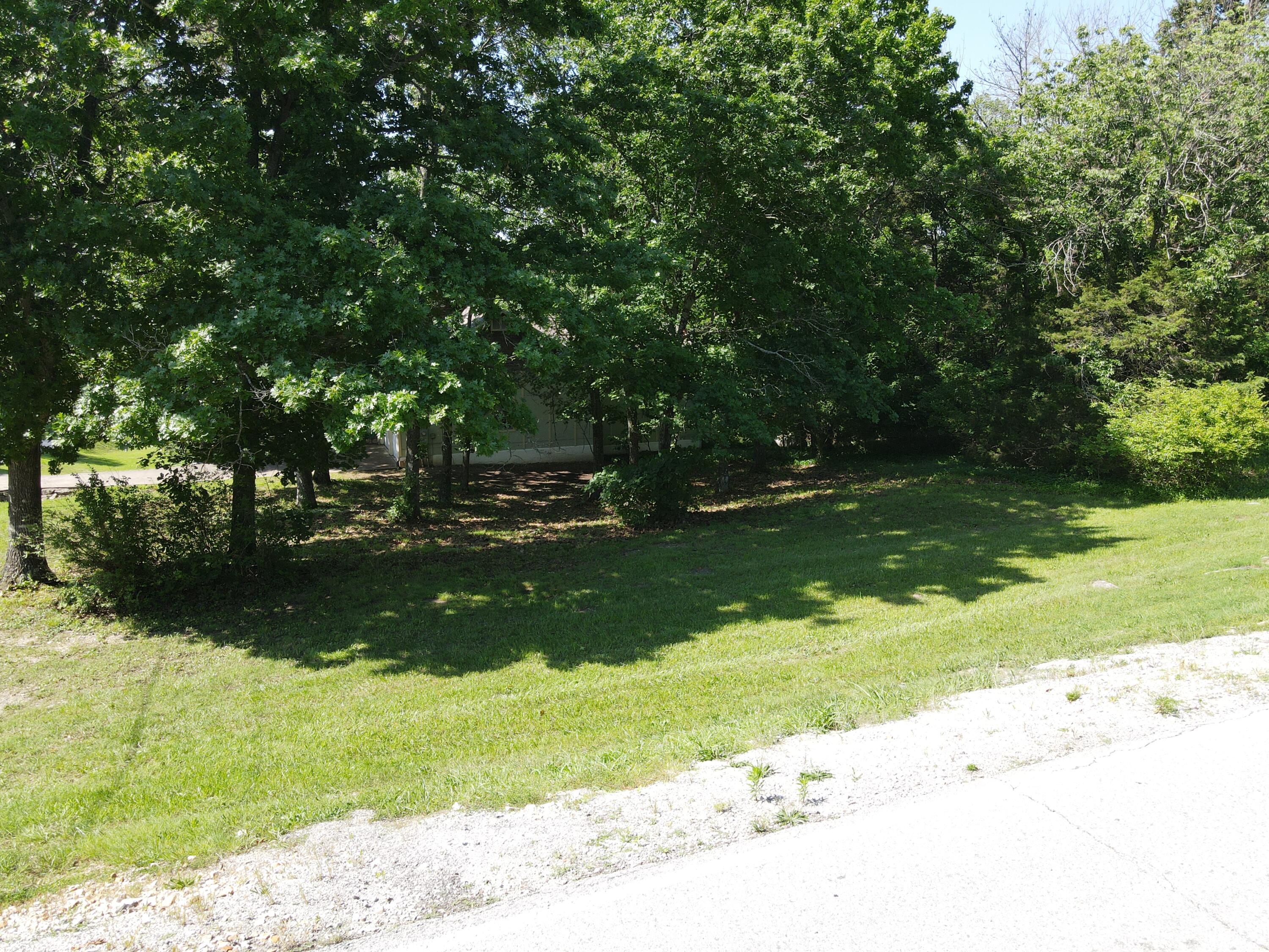 L1 Blk 1 Lakeshore Dr.