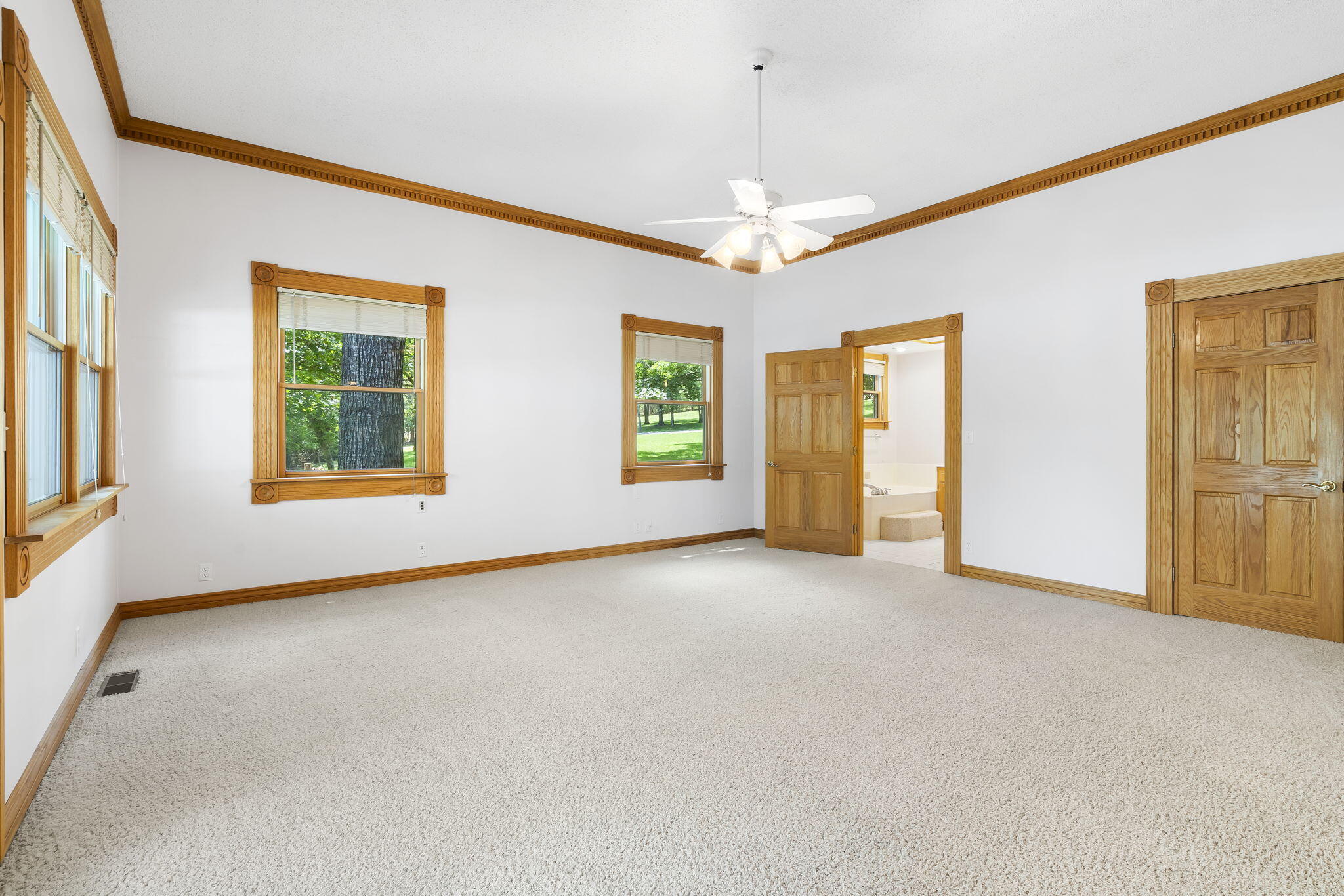 240 Hammock Way Way