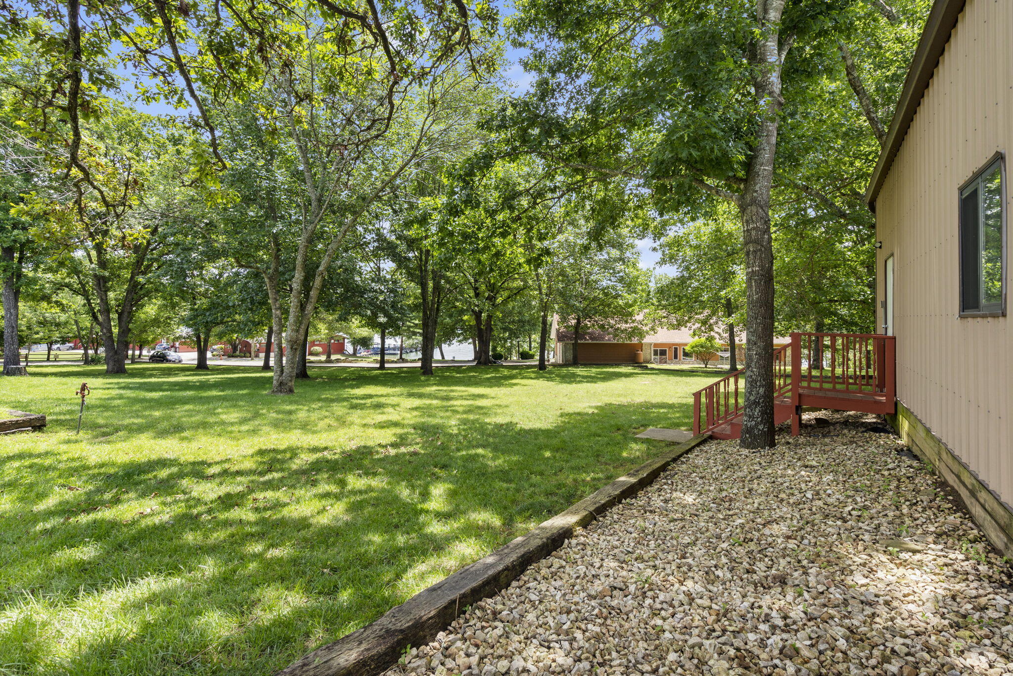 240 Hammock Way Way