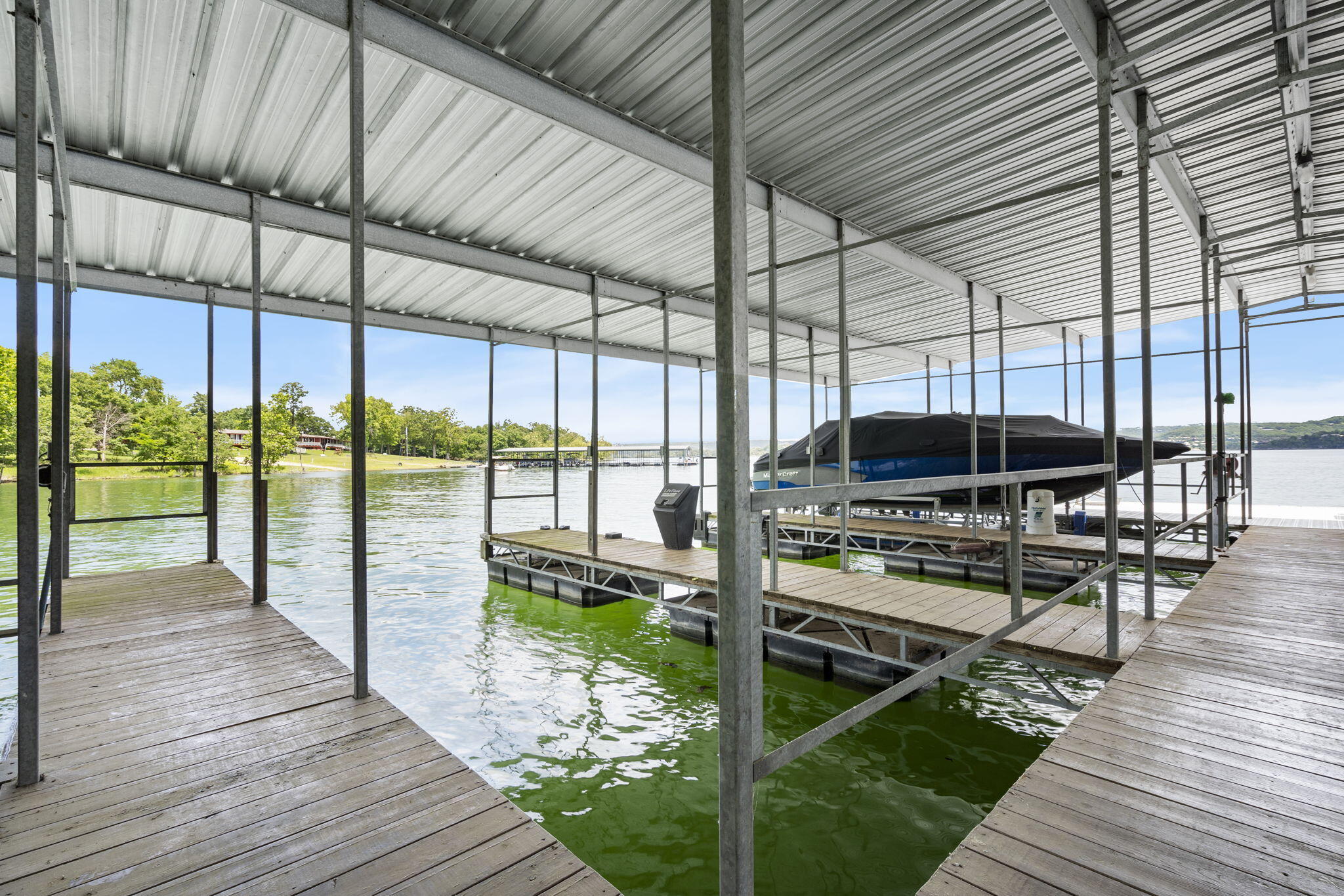 240 Hammock Way Way
