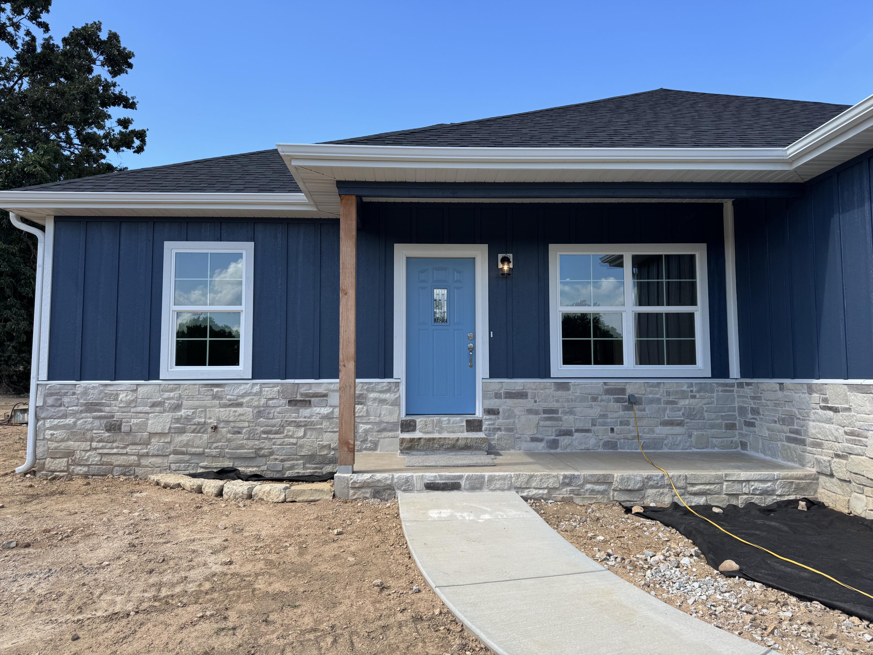 183 Twin Island Dr.