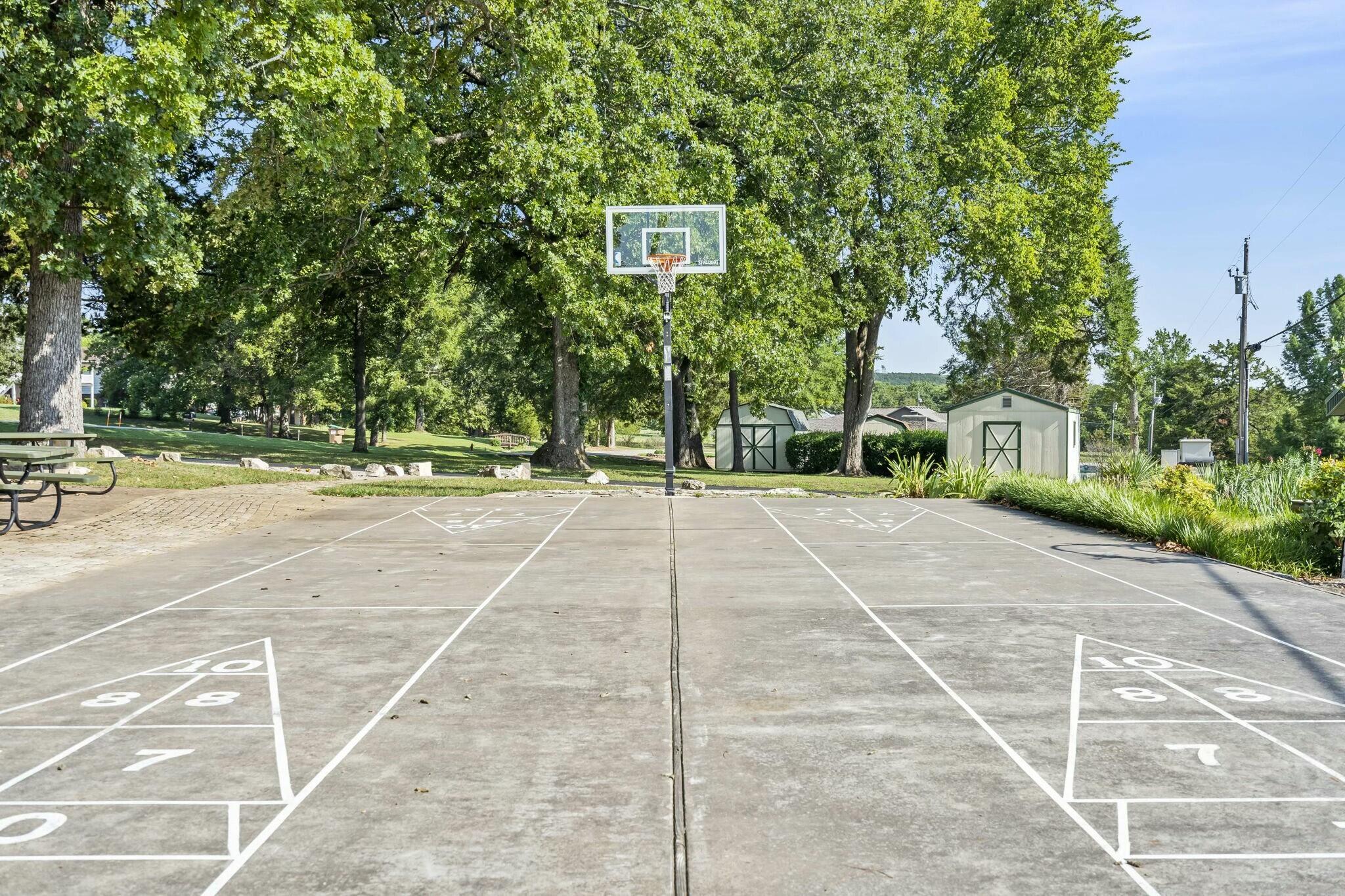 183 Twin Island Dr.