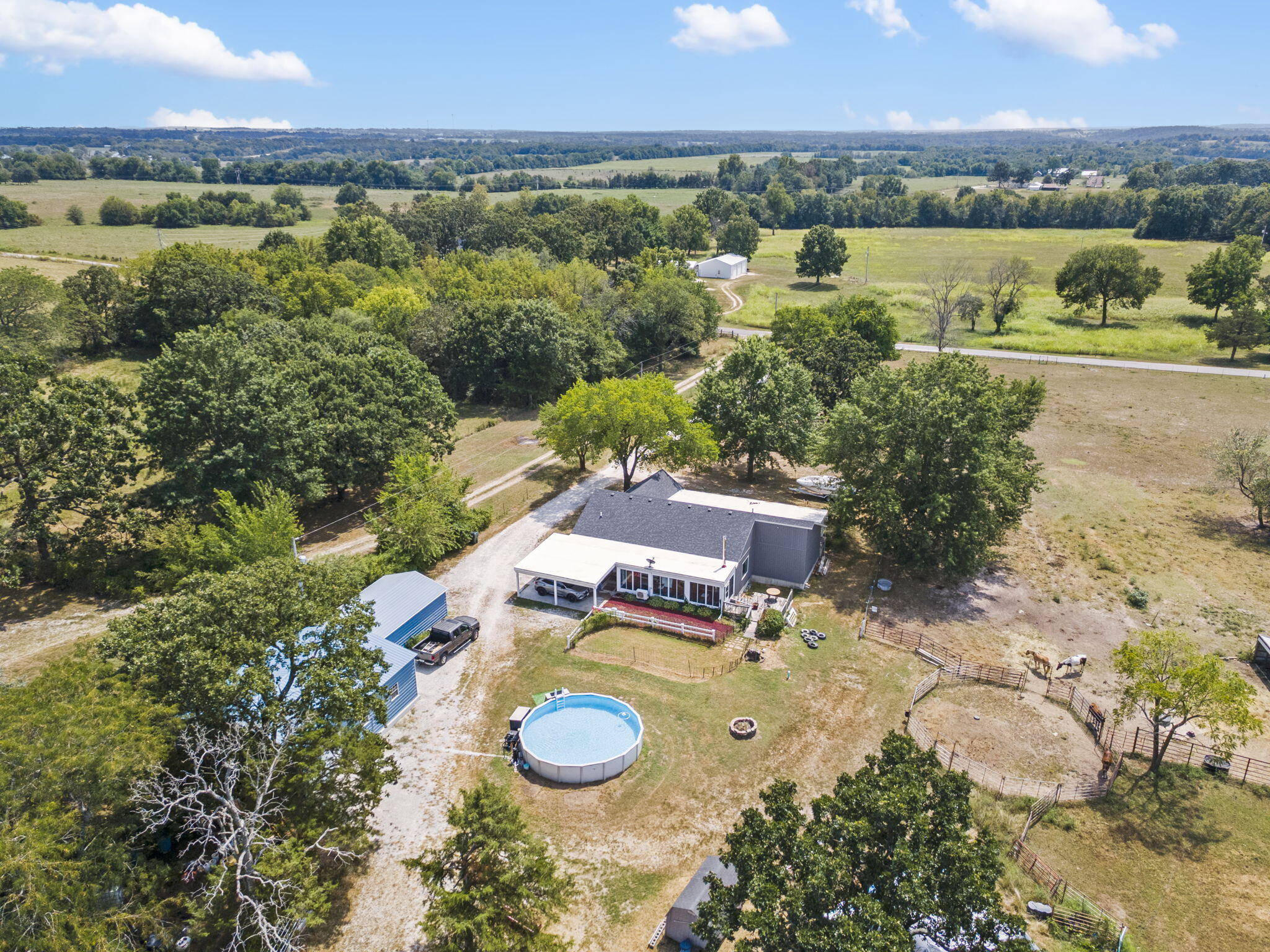 1331 E 490th Road