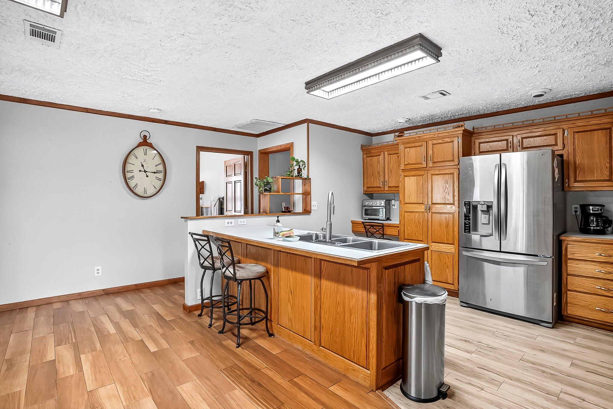1331 E 490th Road