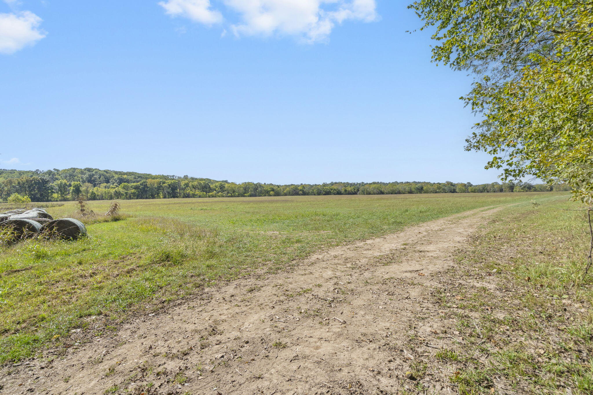 000 W Hicks Road