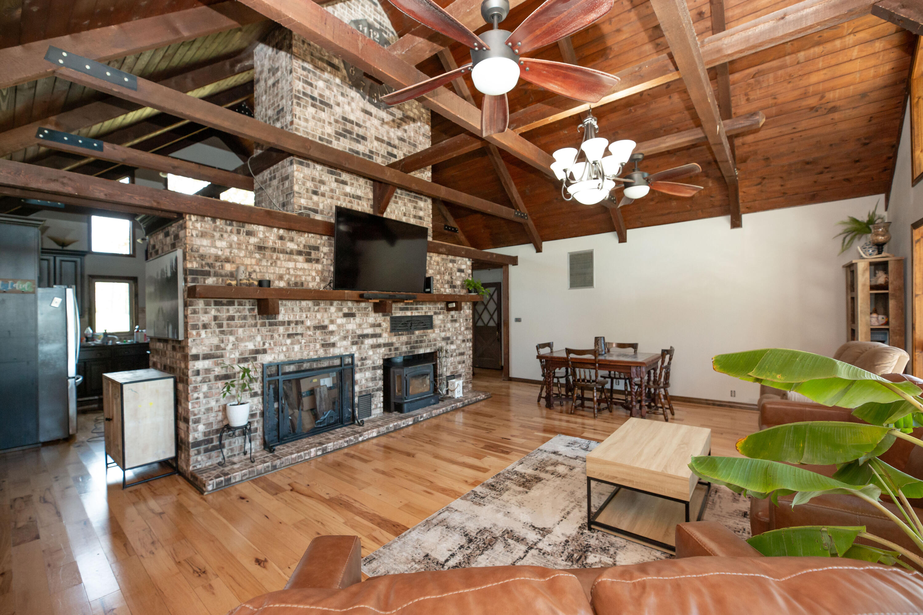 1506 Meadowview Road