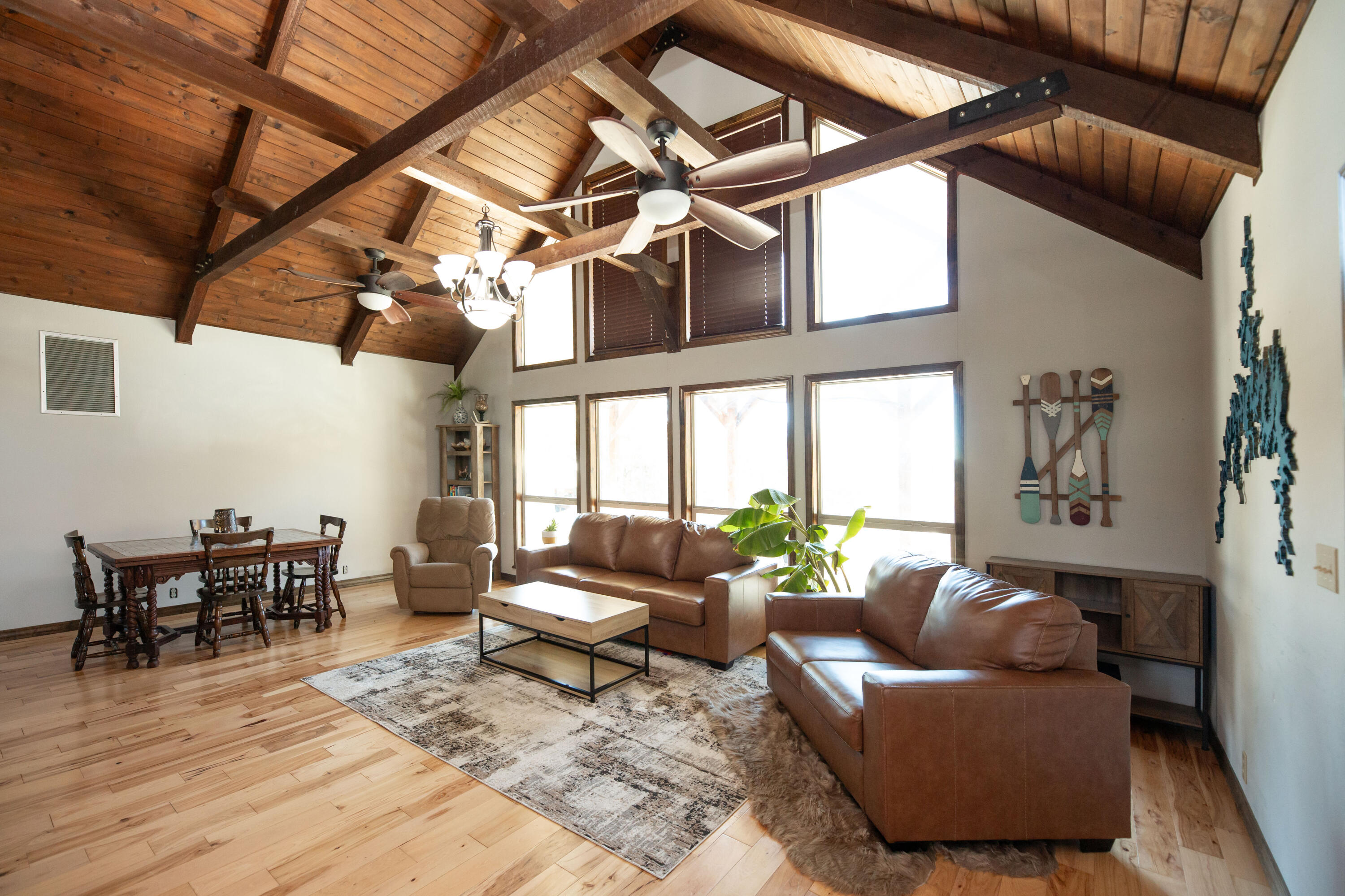 1506 Meadowview Road