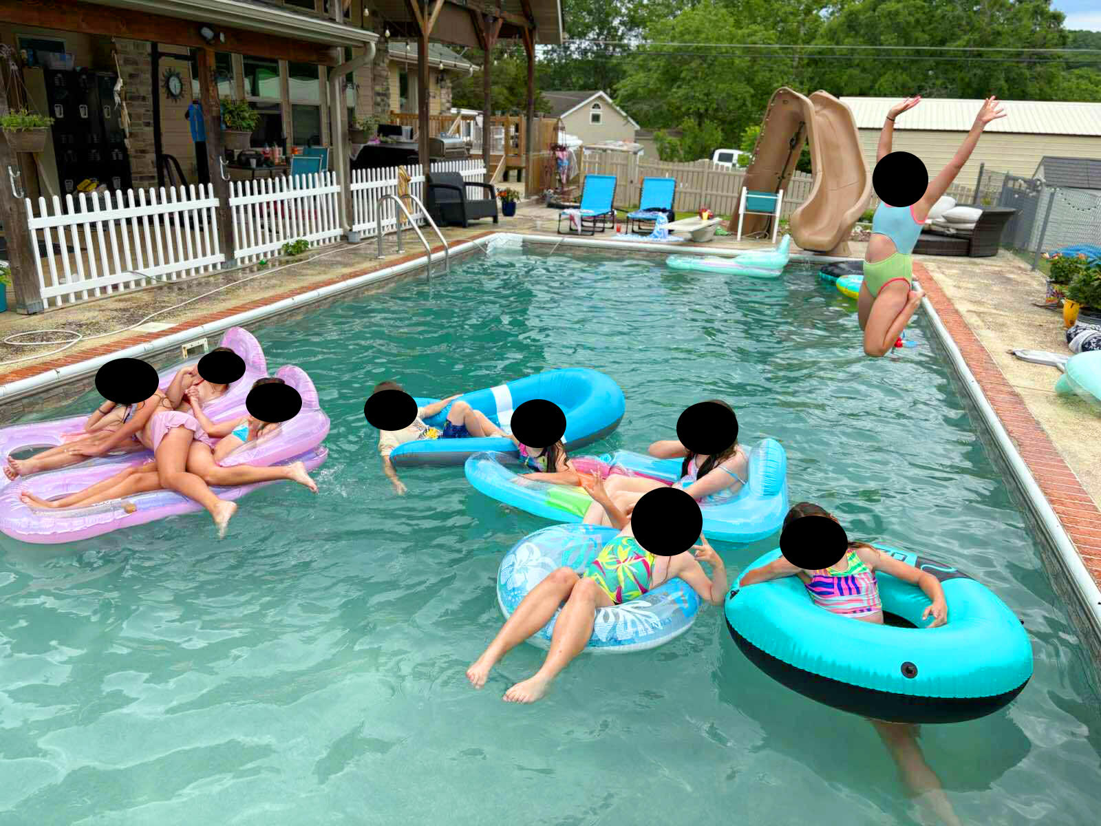 1506 Meadowview Road