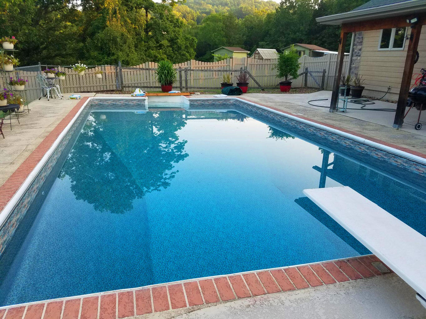 1506 Meadowview Road