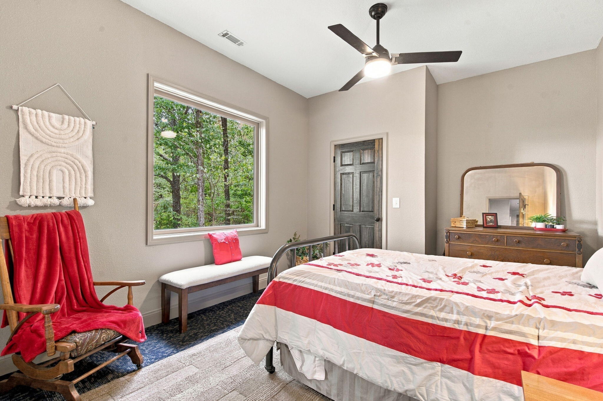 73 Turkey Trail Road