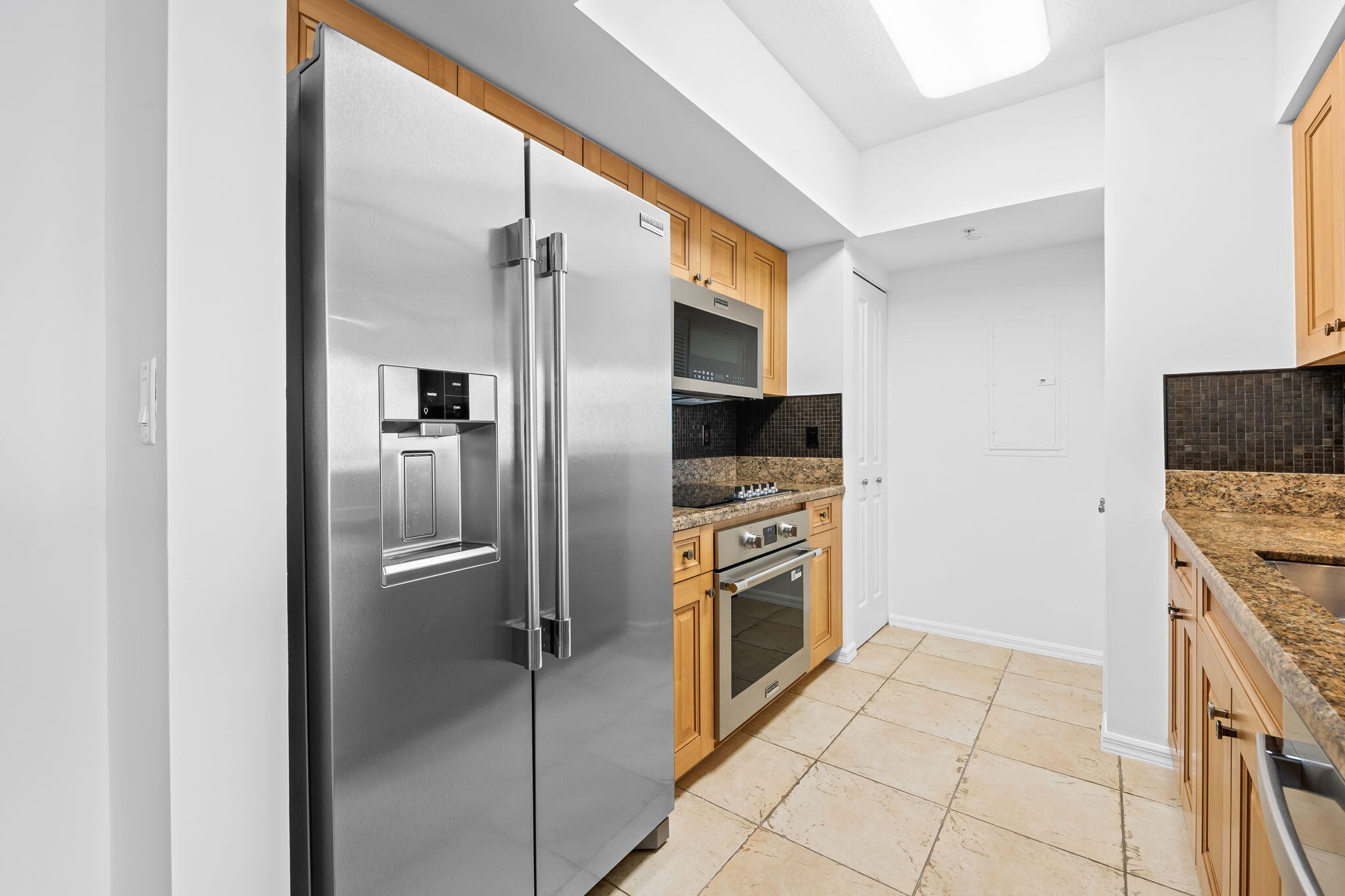 347 N New River Dr Drive E 1202