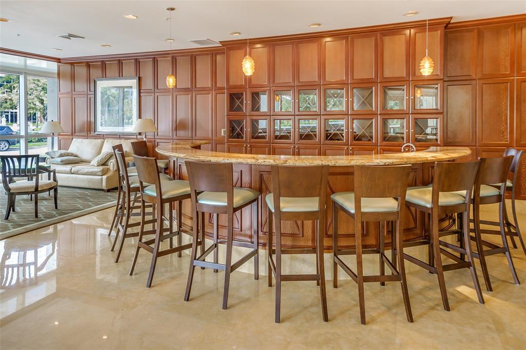 347 N New River Dr Drive E 1202