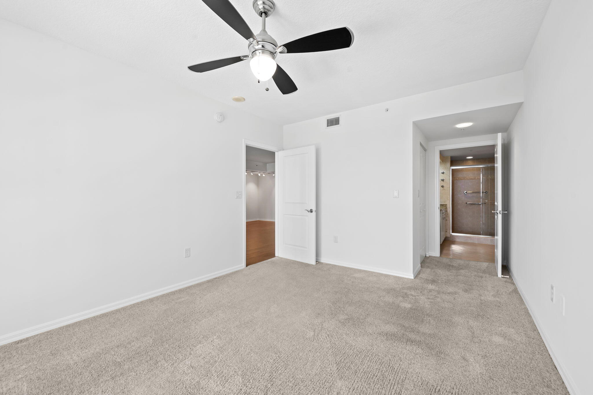 347 N New River Dr Drive E 1202