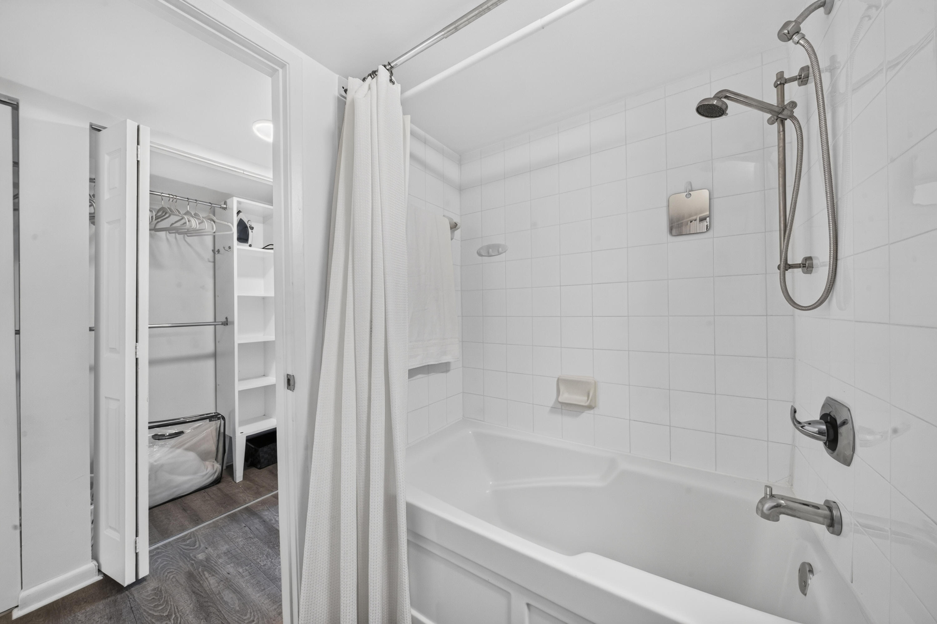 520 SE 5th Ave 2211