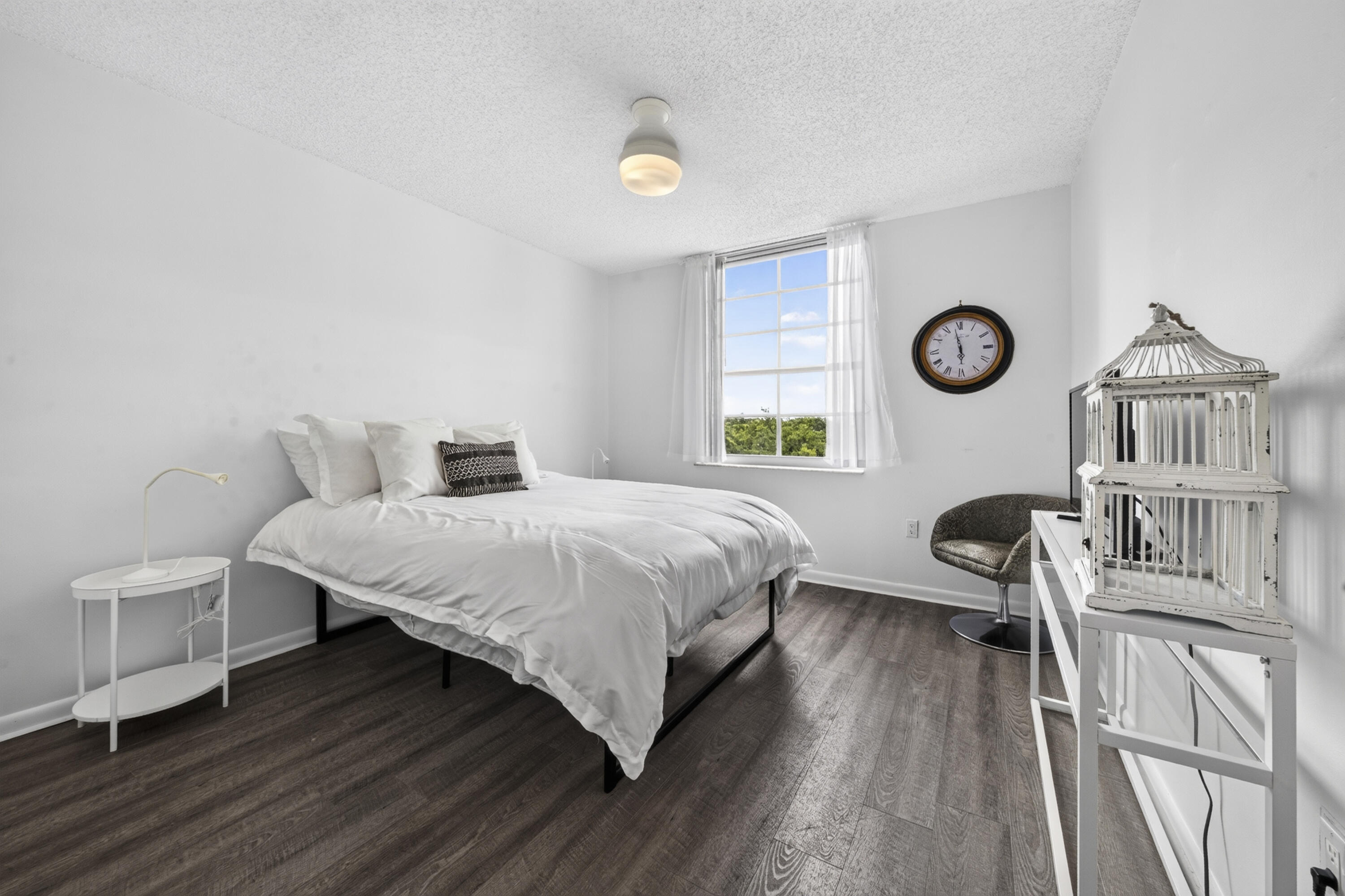 520 SE 5th Ave 2211