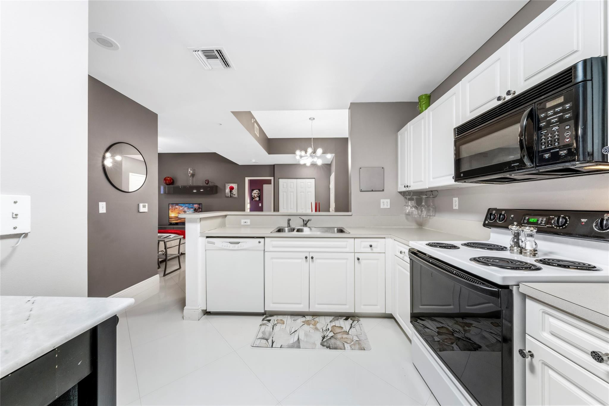 520 SE 5th Ave 1112