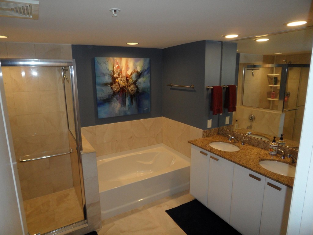 610 W Las Olas Boulevard, Fort Lauderdale Unit: 1312N