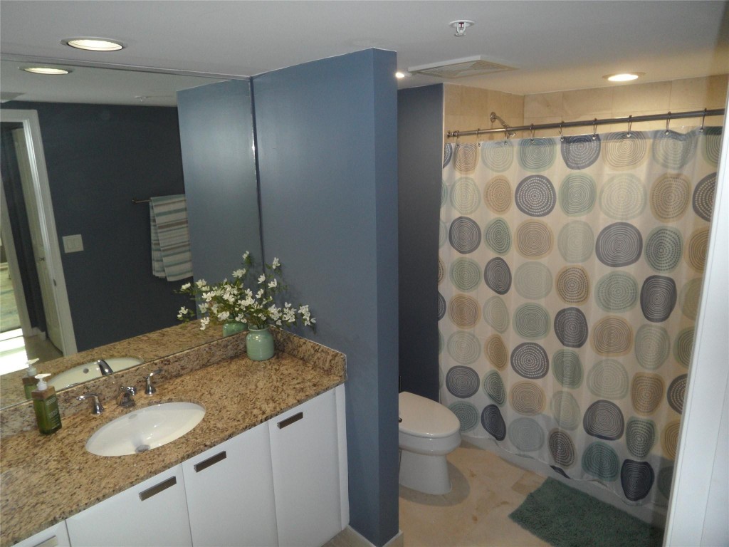 610 W Las Olas Boulevard, Fort Lauderdale Unit: 1312N