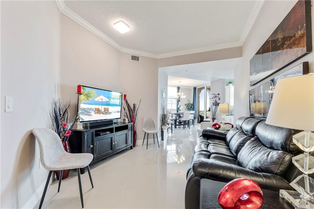 520 SE 5th Ave 1703