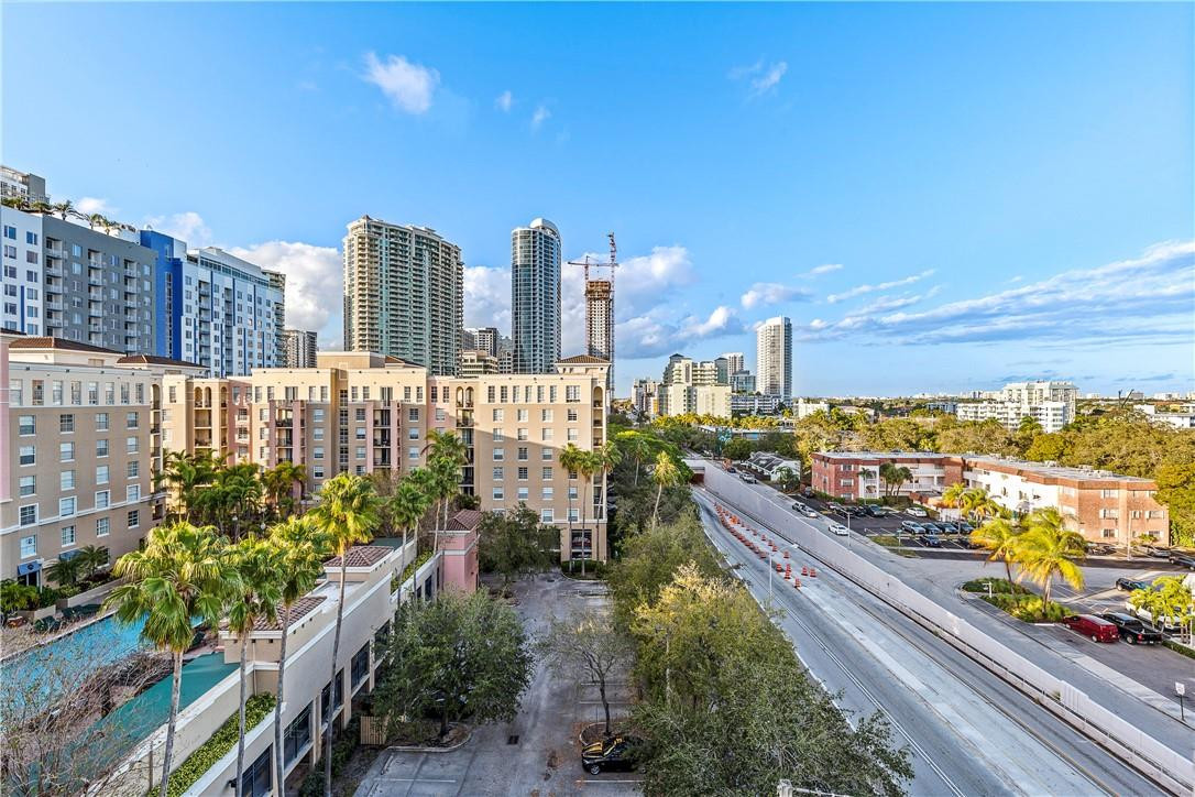 520 SE 5th Ave 1703