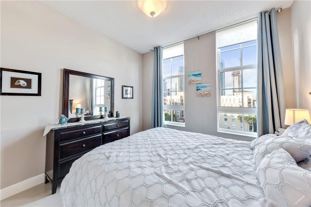 520 SE 5th Ave 1703