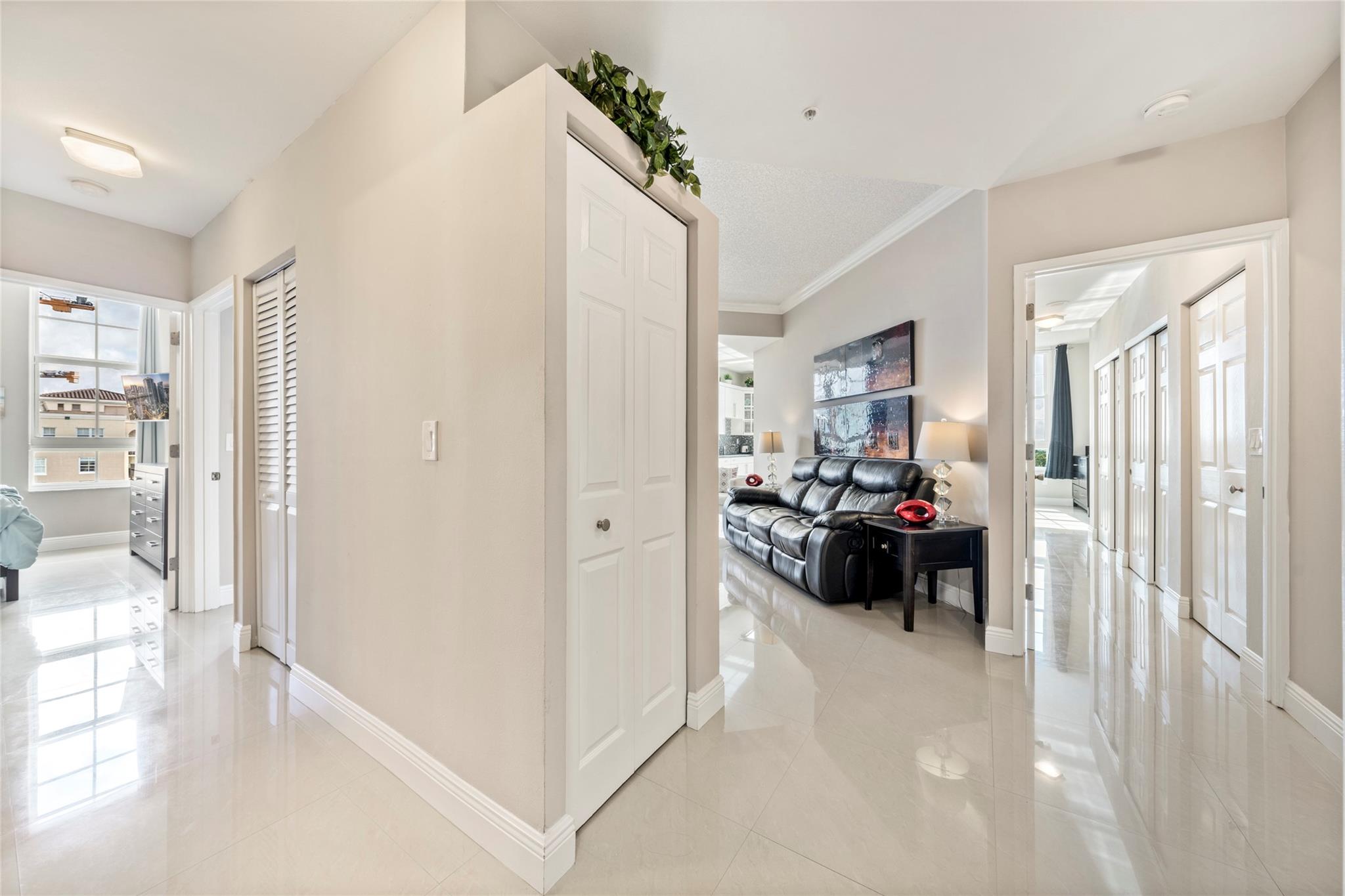 520 SE 5th Ave 1703