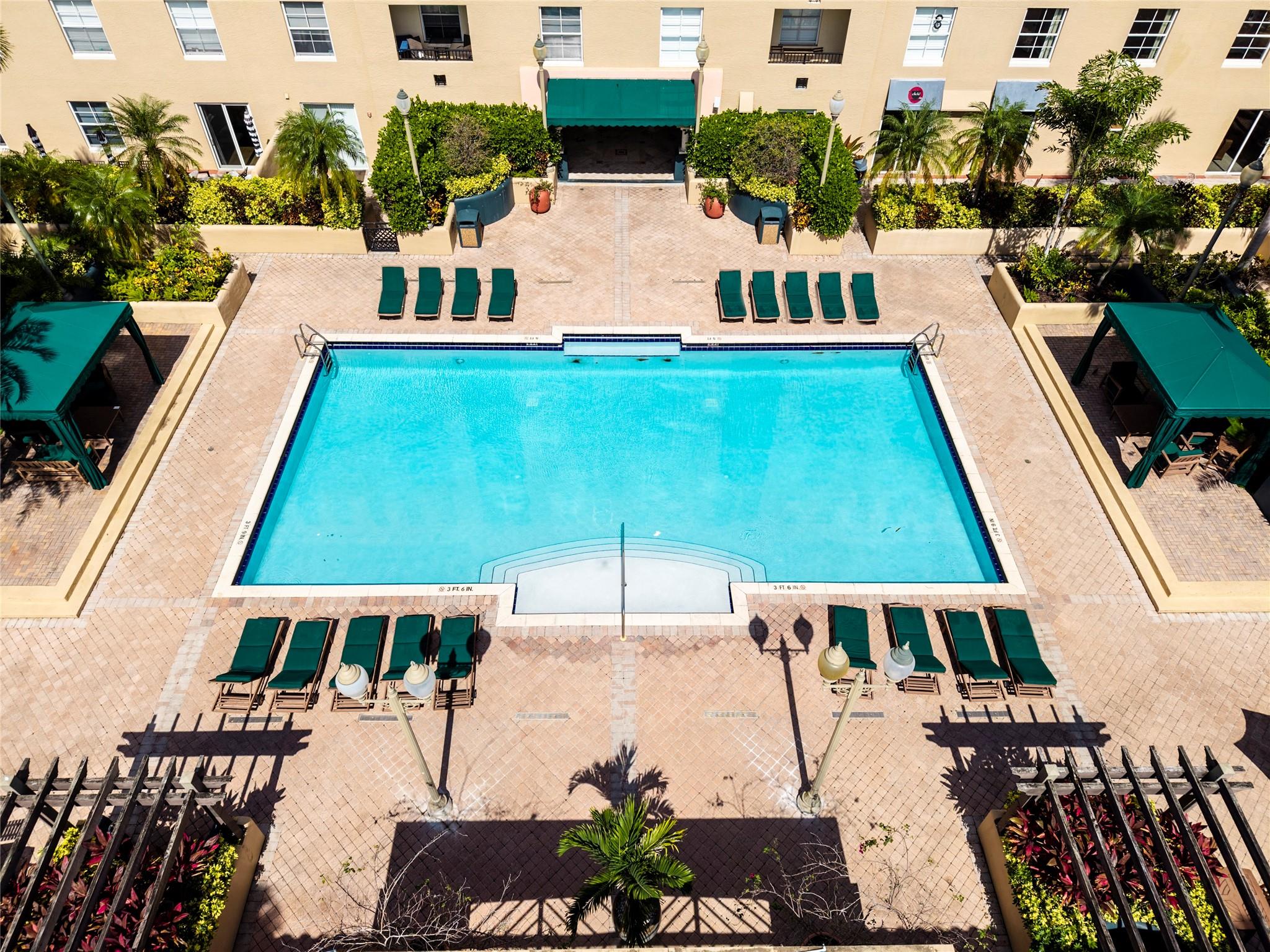 520 SE 5th Ave 1703
