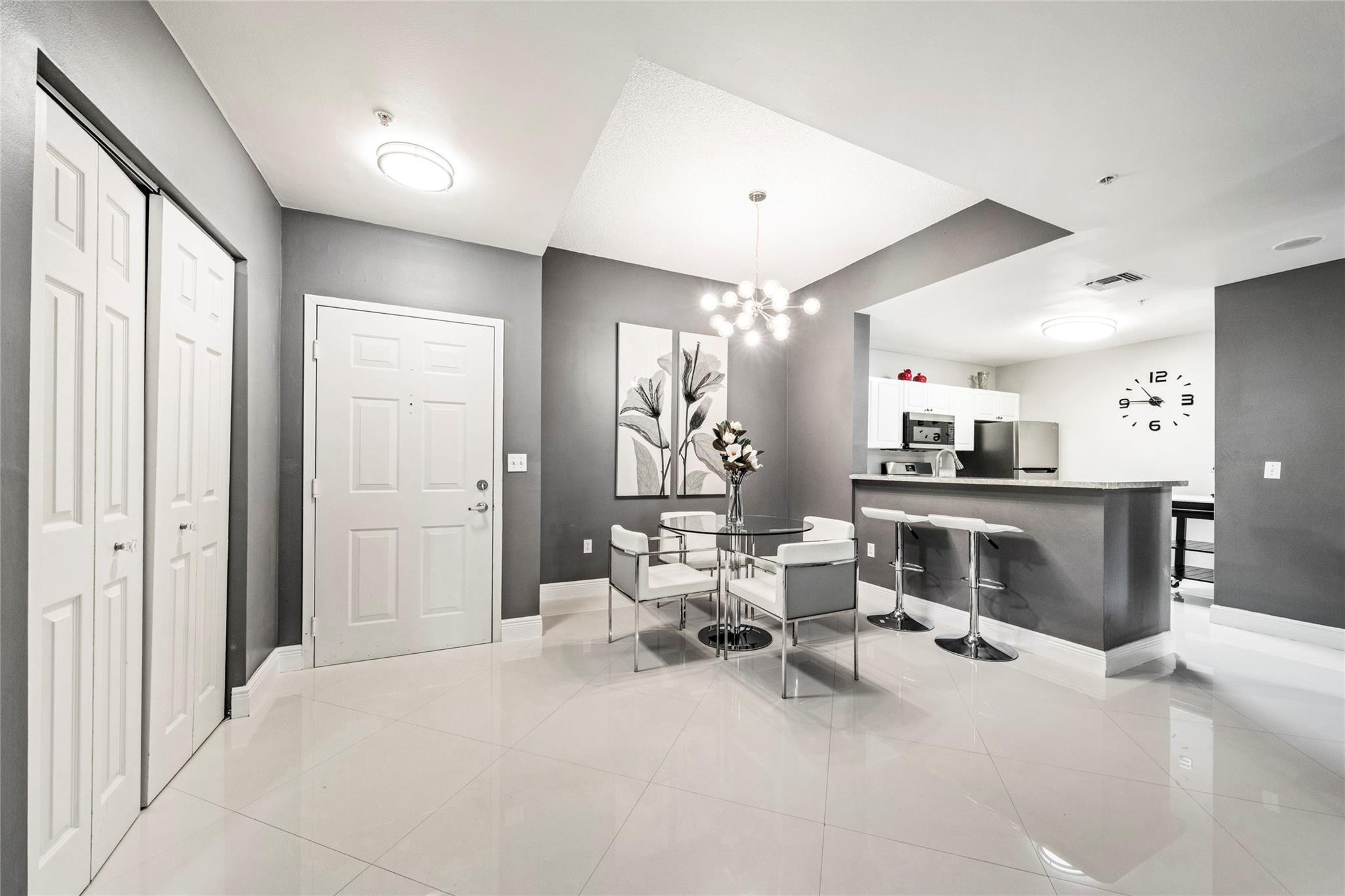 520 SE 5th Ave 1112