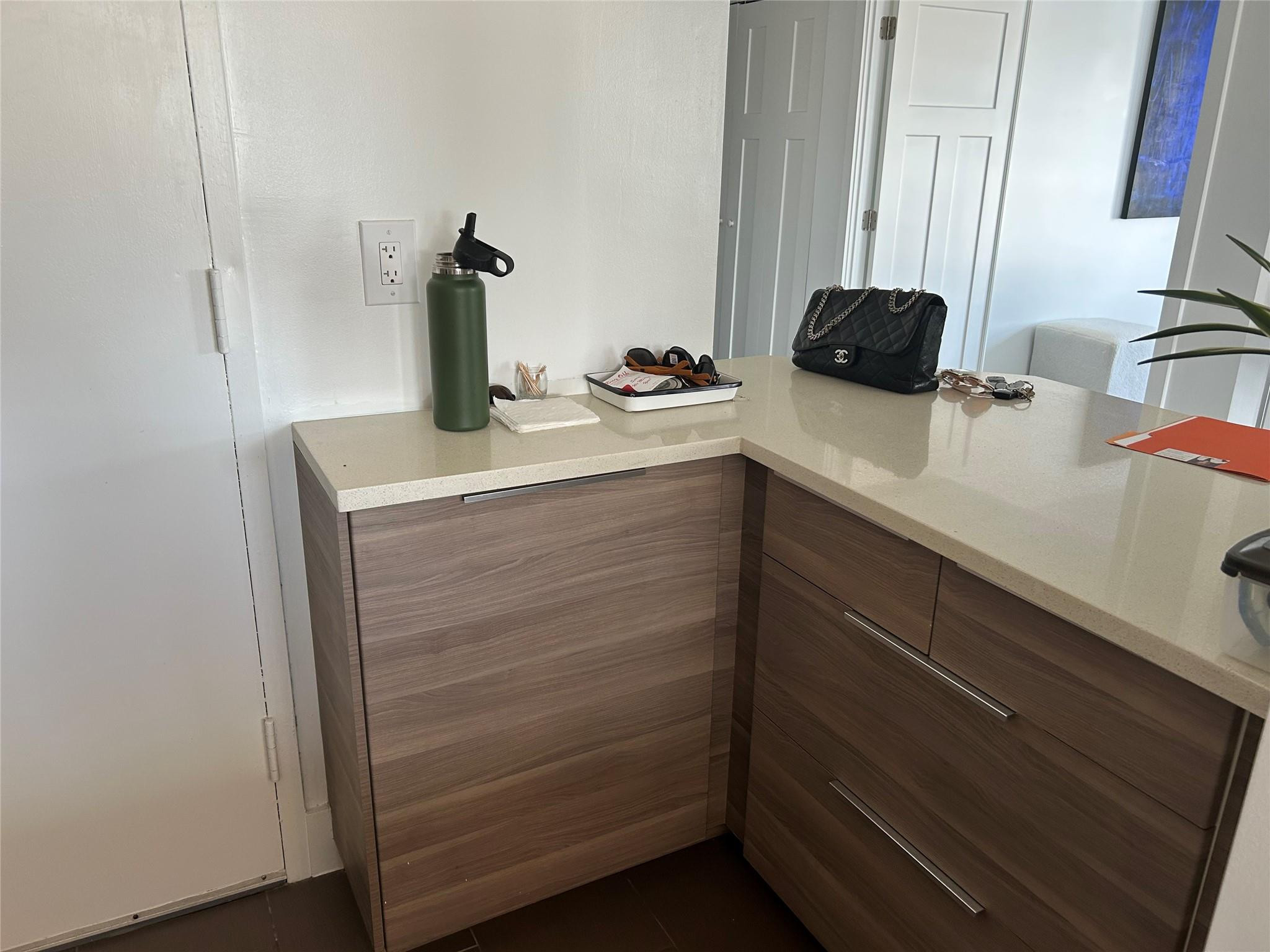 5100 Dupont Boulevard, Fort Lauderdale Unit: 4A