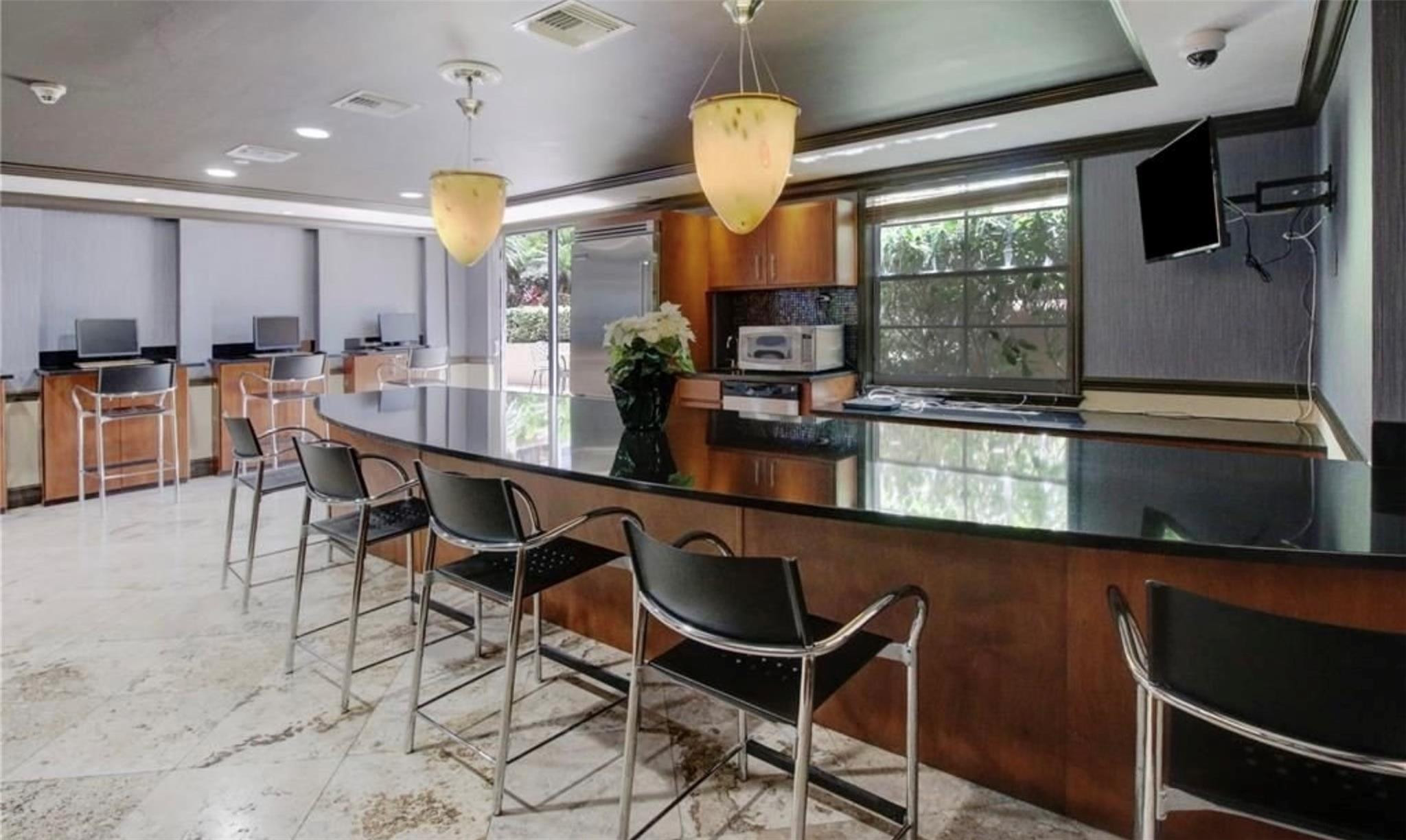 520 SE 5th Ave 2408