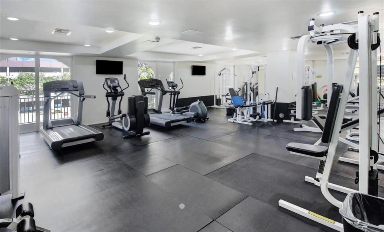 520 SE 5th Ave 2408