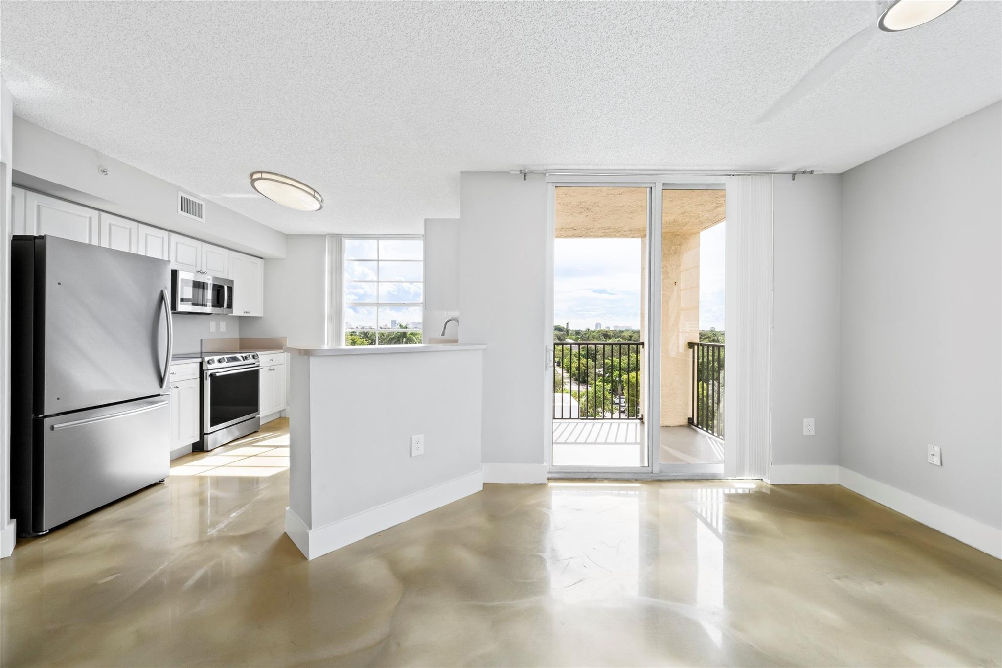520 SE 5th Ave 1504