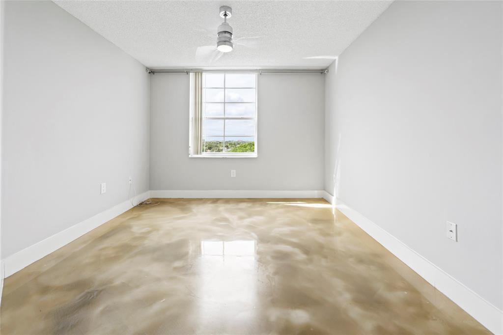 520 SE 5th Ave 1504