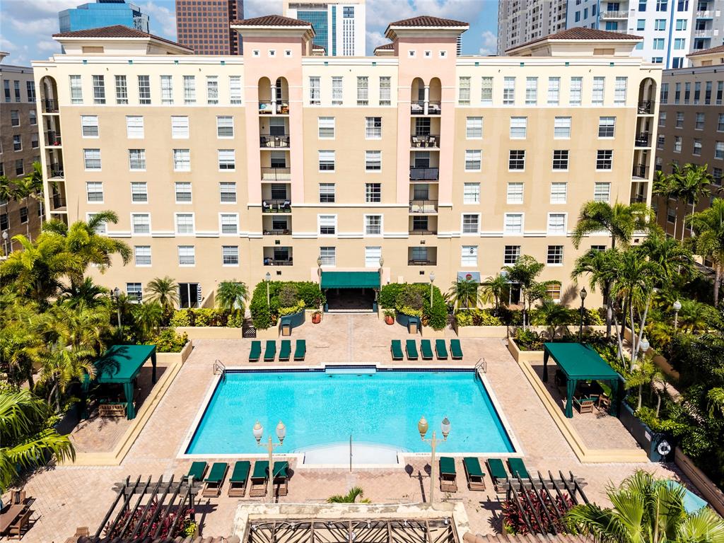 520 SE 5th Ave 1504