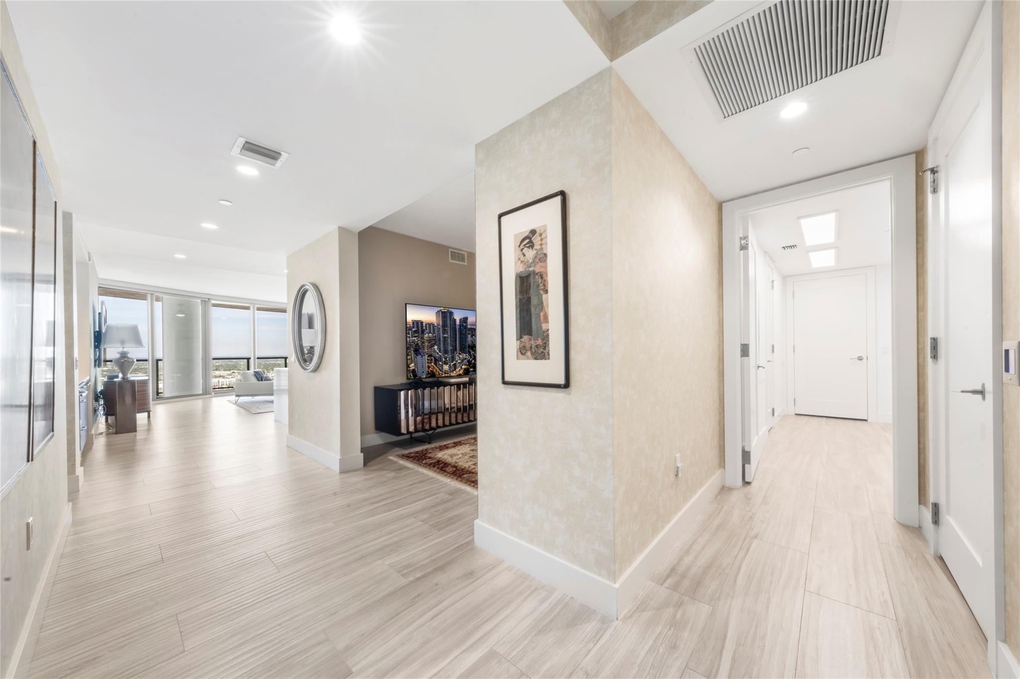 100 E Las Olas Blvd 3403