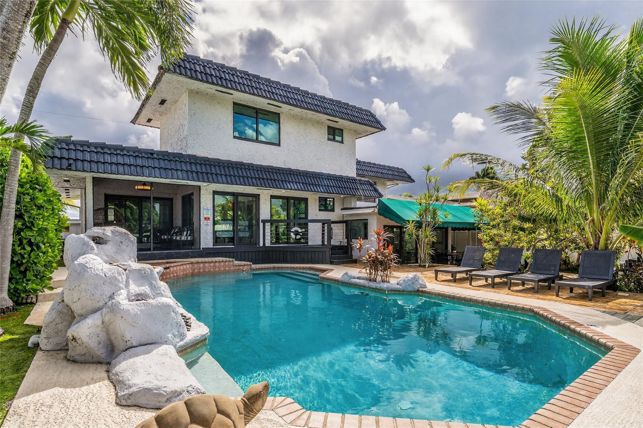 2625 Nassau Ln