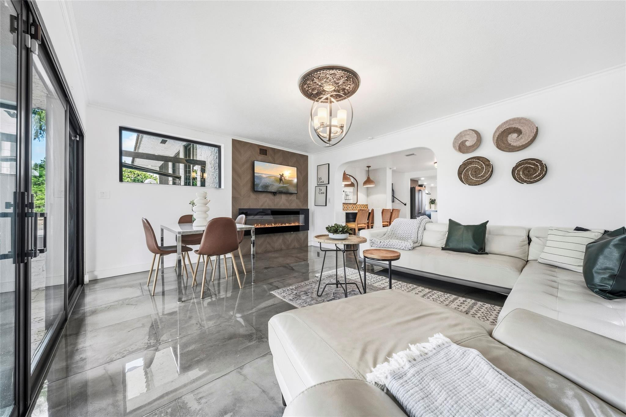 2625 Nassau Ln