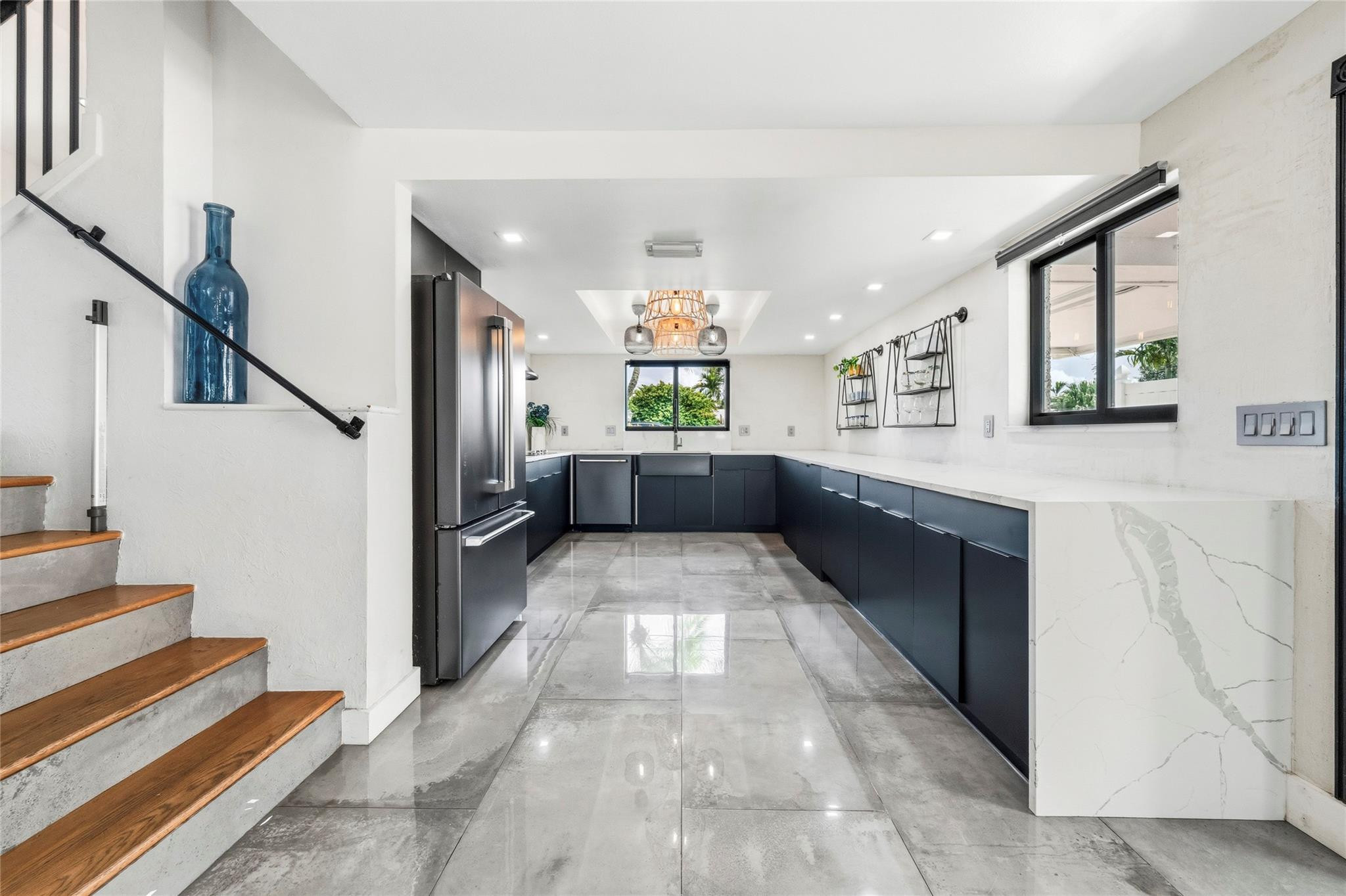 2625 Nassau Ln