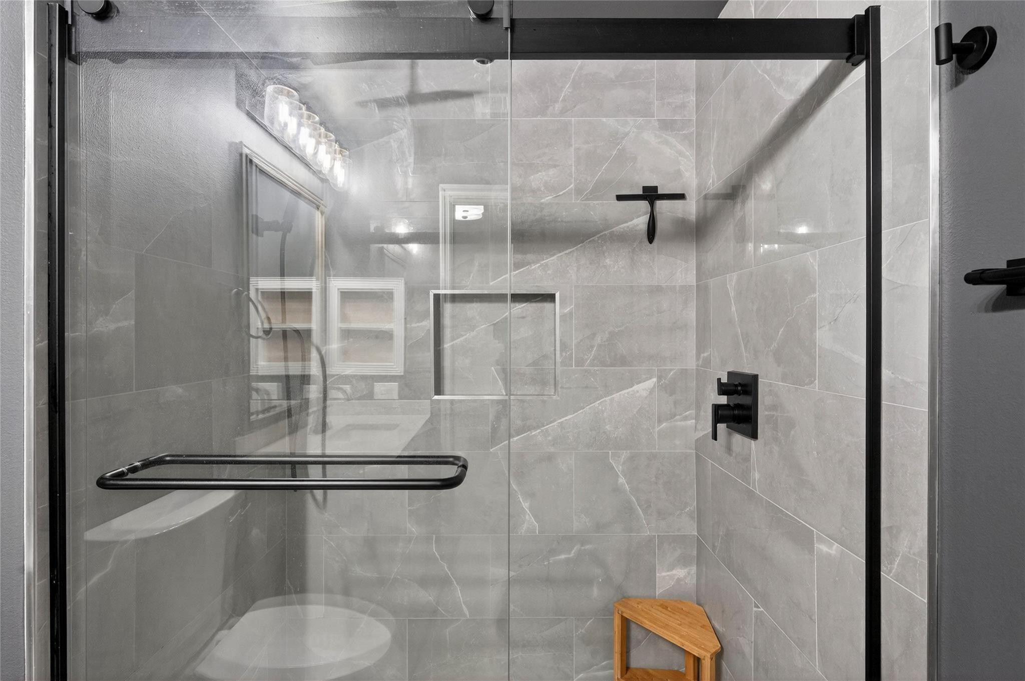 533 NE 3rd Avenue 139