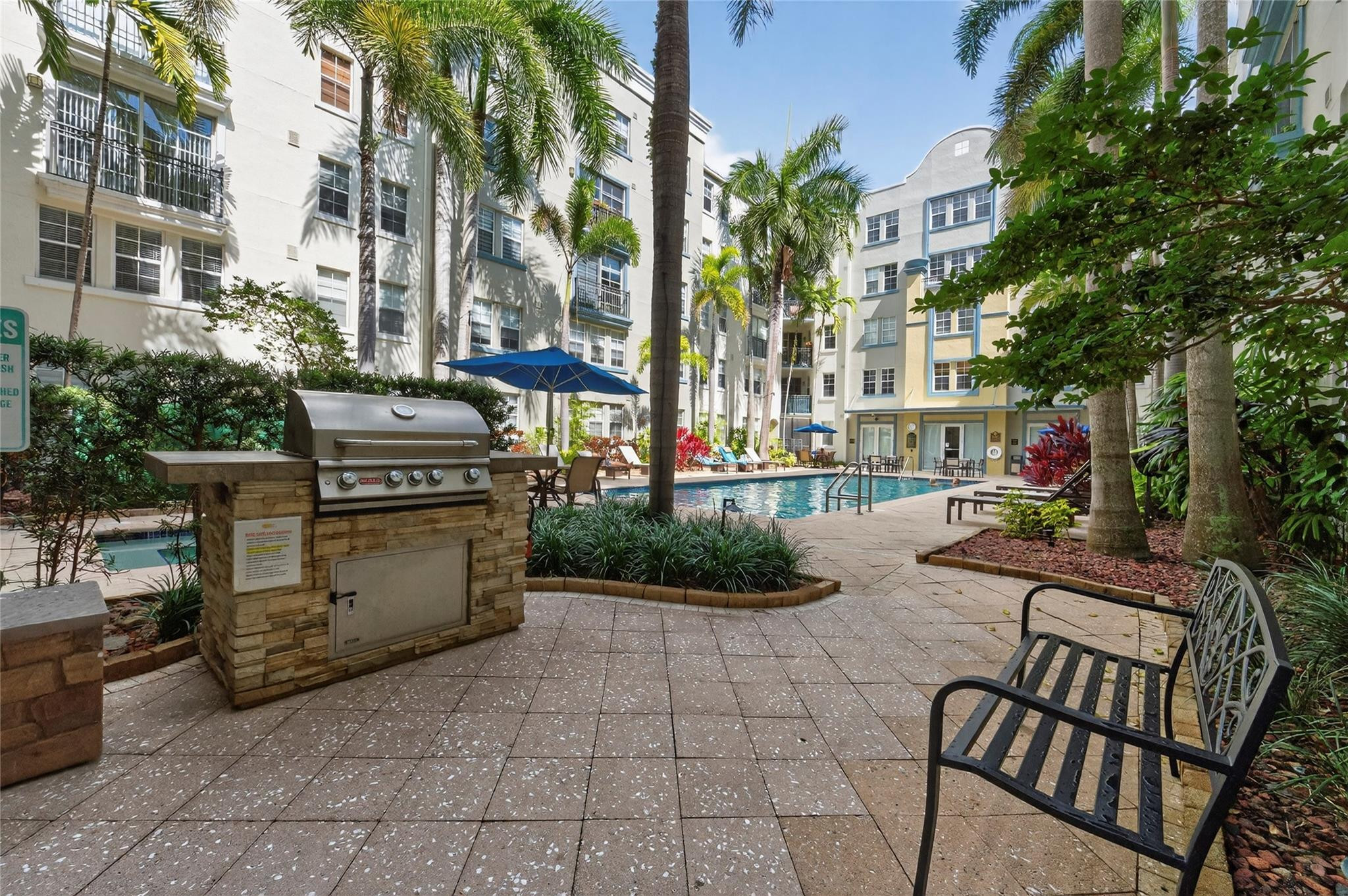 533 NE 3rd Avenue 139