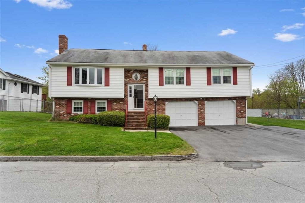 44 Amanola Ave
