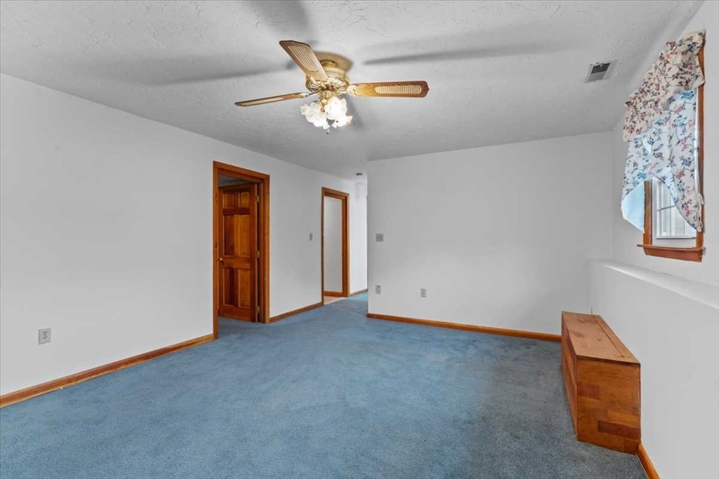 44 Amanola Ave