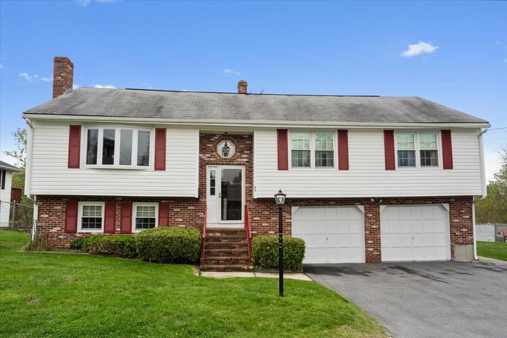 44 Amanola Ave